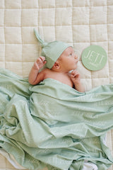Personalized Baby Swaddle Blanket, Perfect Baby Shower Gift JS12