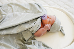 Personalized Baby Swaddle Blanket, Perfect Baby Shower Gift JS12