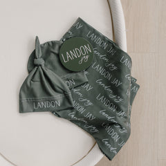 Personalized Baby Swaddle Blanket, Perfect Baby Shower Gift JS12